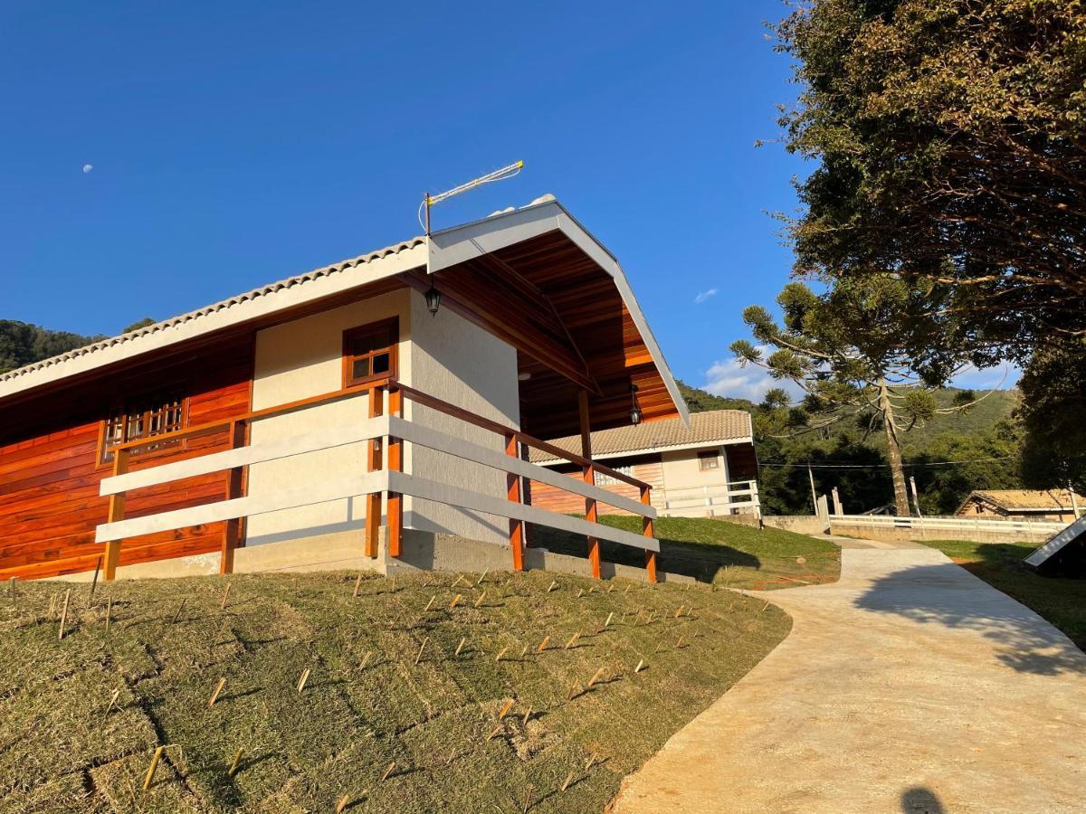 Chale Amanhecer Hotel Santo Antônio do Pinhal Eksteriør billede