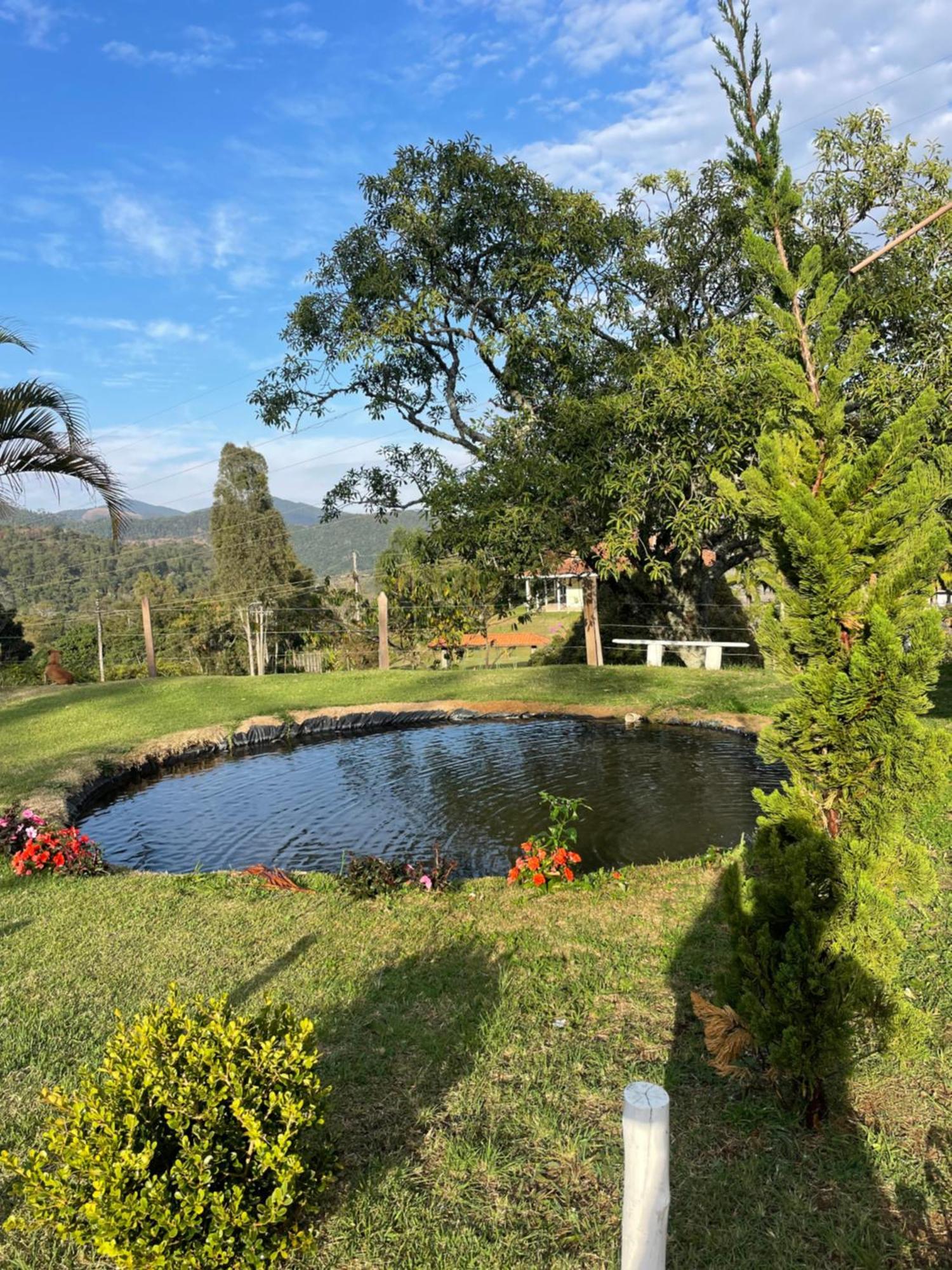 Chale Amanhecer Hotel Santo Antônio do Pinhal Eksteriør billede