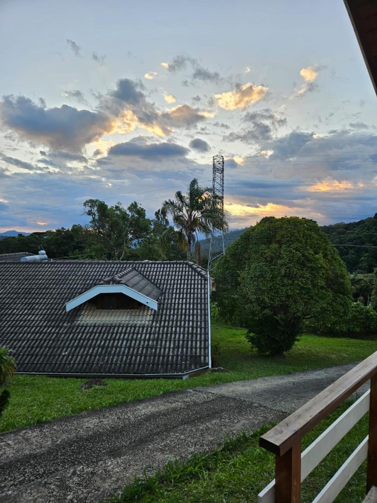 Chale Amanhecer Hotel Santo Antônio do Pinhal Eksteriør billede
